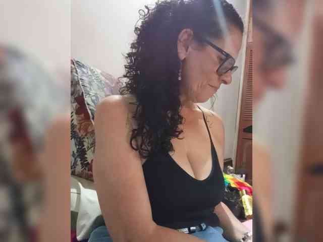 Linamilf70 webcam
