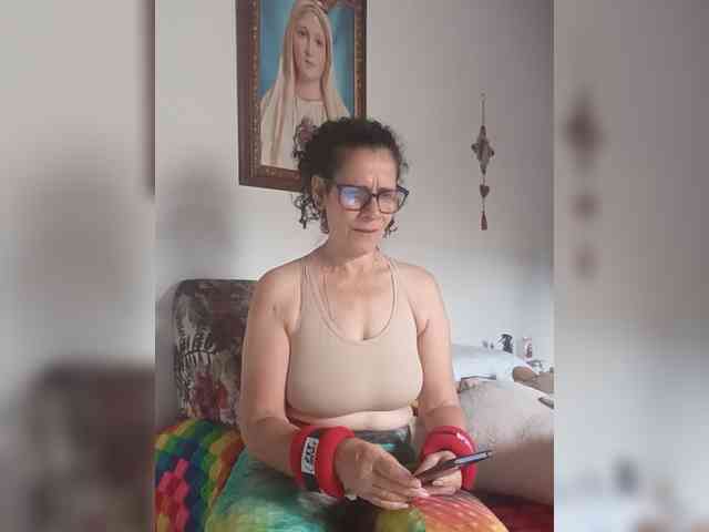 Linamilf70 webcam