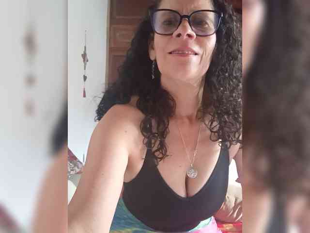 Linamilf70 webcam