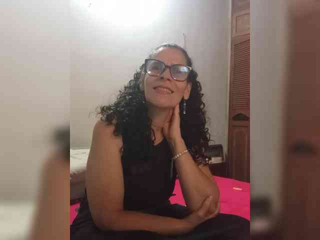 Linamilf70 webcam