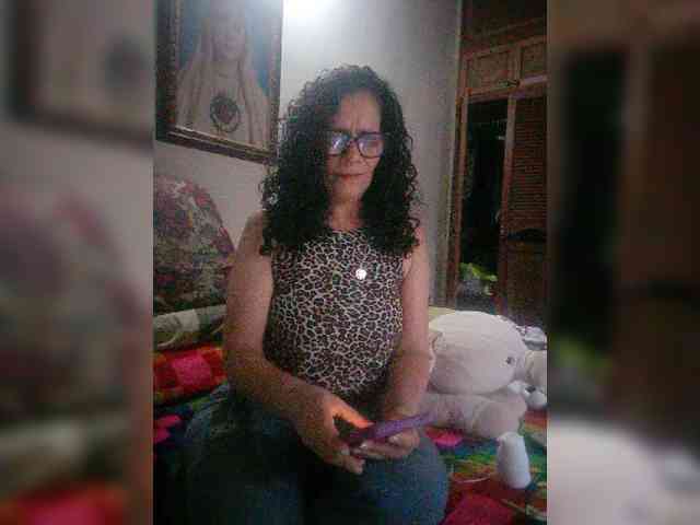 Linamilf70 webcam