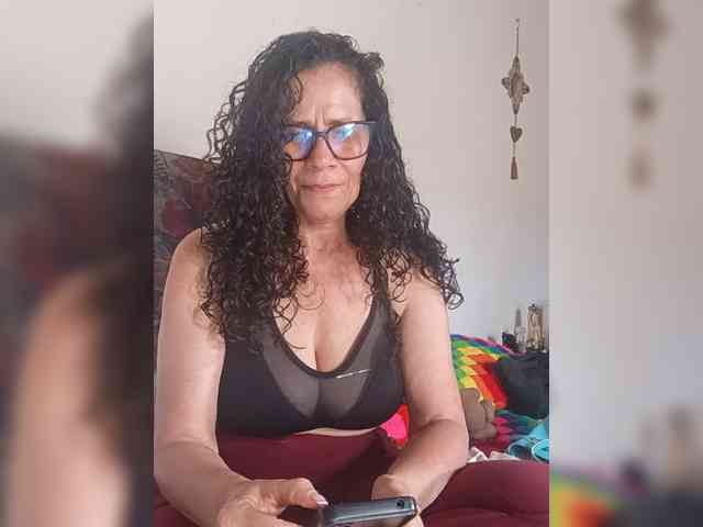 Linamilf70 webcam
