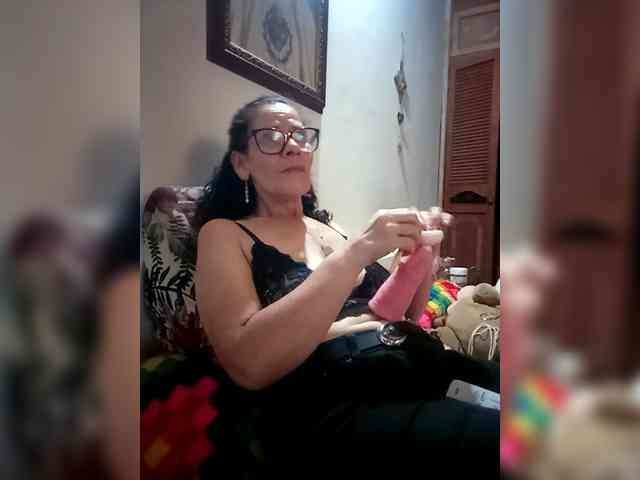 Linamilf70 webcam