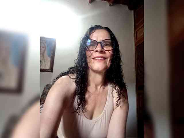 Linamilf70 webcam