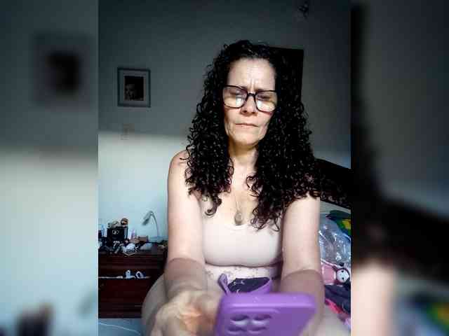 Linamilf70 webcam