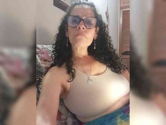 Linamilf70 webcam