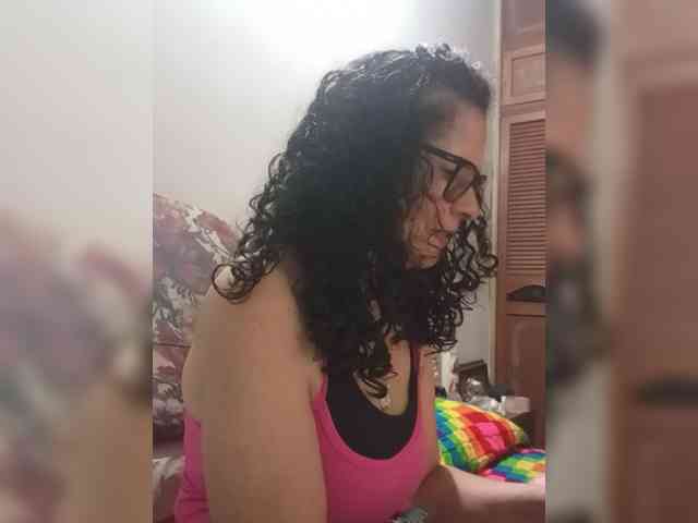Linamilf70 webcam