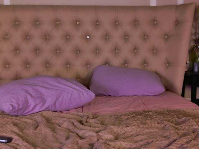 AlexaStain's BongaCams show and profile