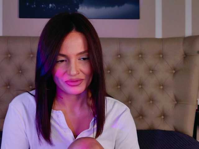 AlexaStain's BongaCams show and profile