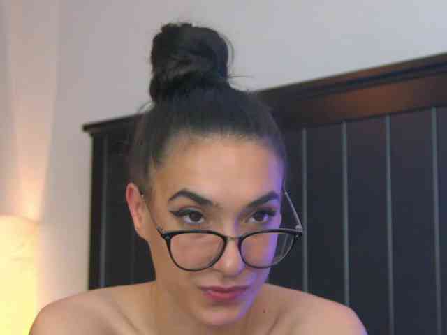 SlimTemptation webcam