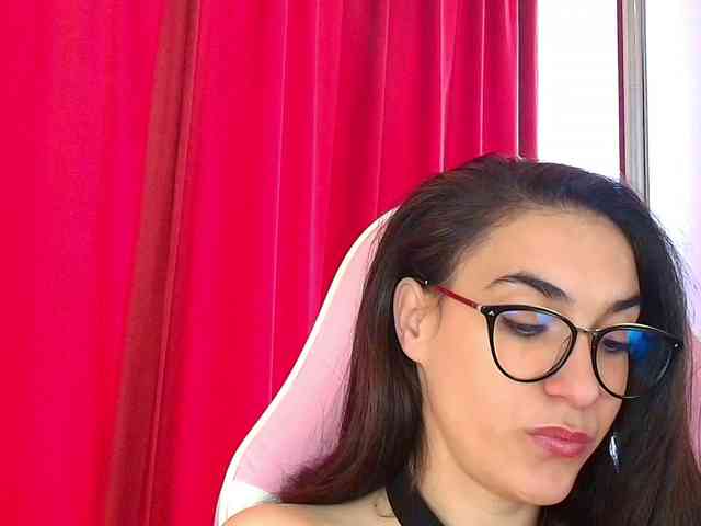 SlimTemptation webcam