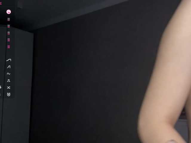 CaronCorti live cam on BongaCams