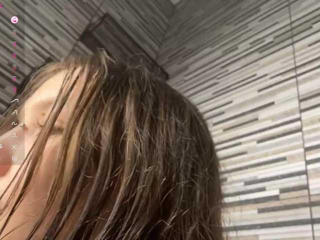 CaronCorti live cam on BongaCams