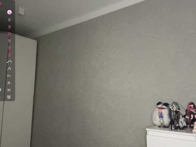 CaronCorti live cam on BongaCams