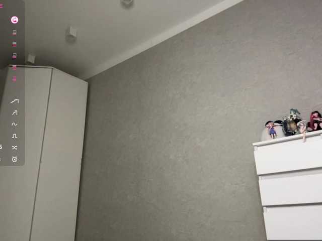 CaronCorti live cam on BongaCams