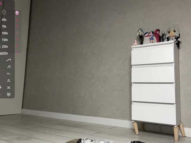 CaronCorti live cam