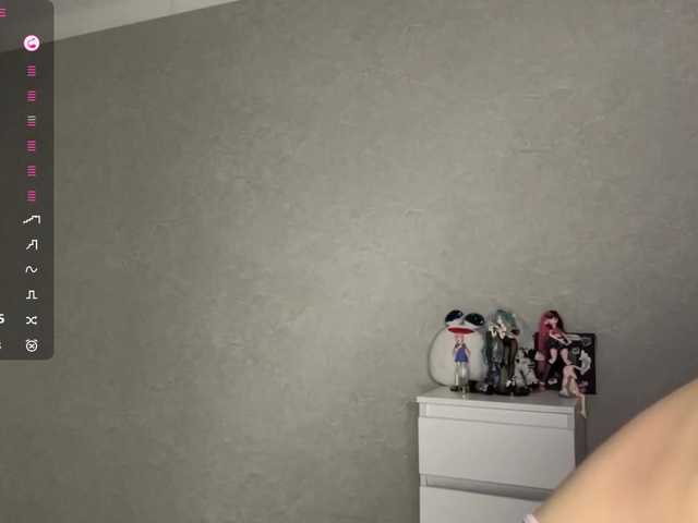 CaronCorti live cam on BongaCams