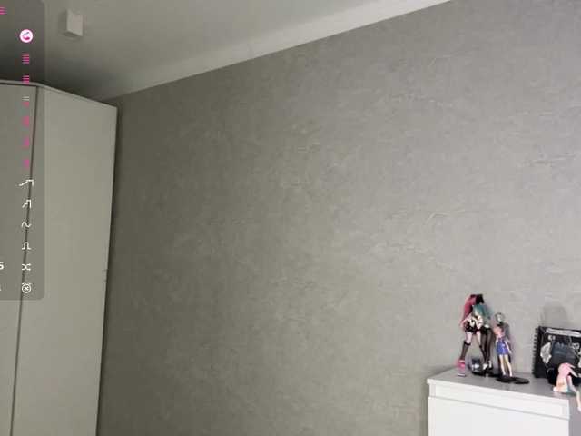 CaronCorti live webcam show