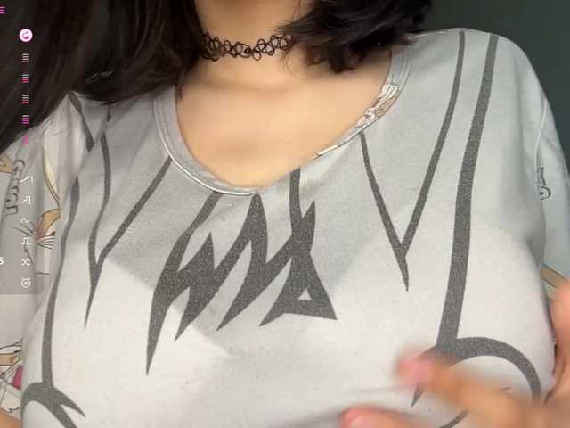 CaronCorti live cam on BongaCams