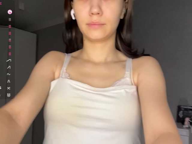 CaronCorti live cam on BongaCams
