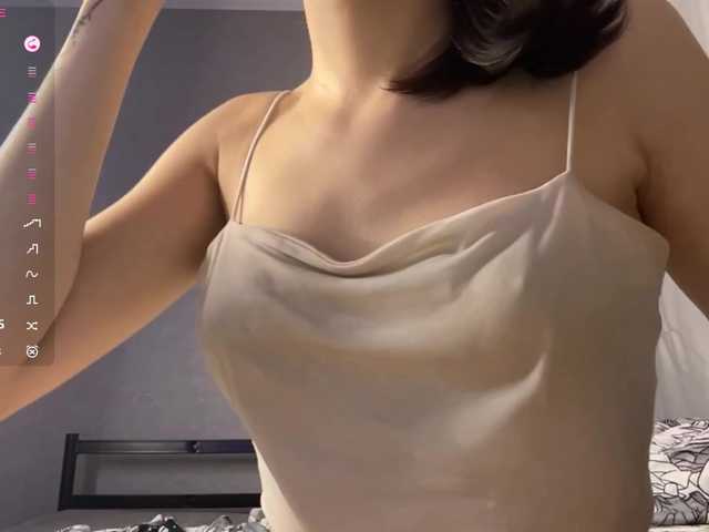 CaronCorti live cam on BongaCams