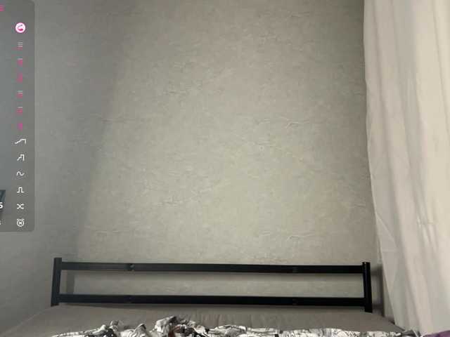 CaronCorti live webcam show