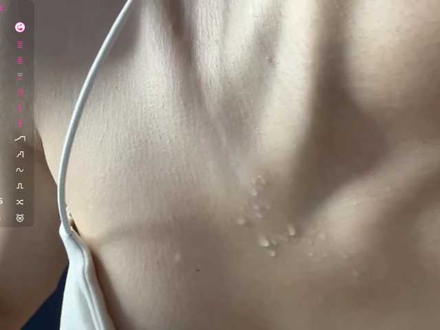 CaronCorti live cam on BongaCams
