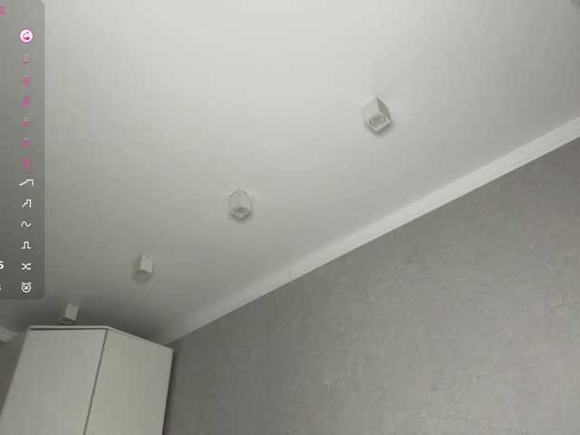 CaronCorti live cam on BongaCams