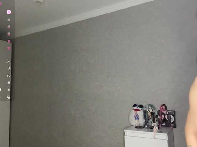 CaronCorti live cam on BongaCams