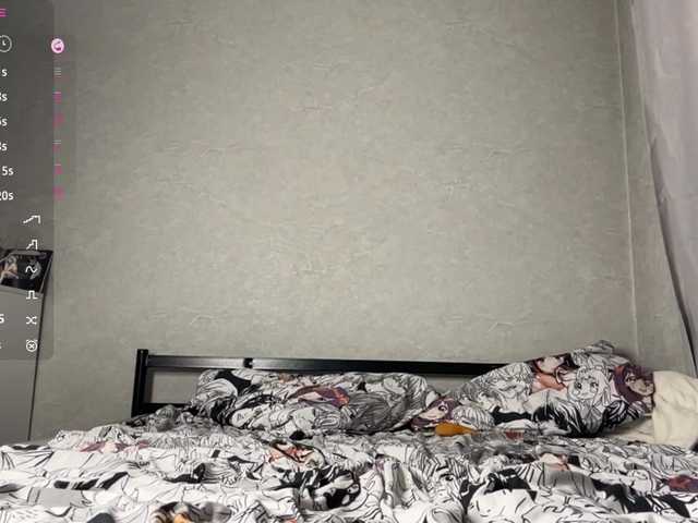 CaronCorti live cam on BongaCams