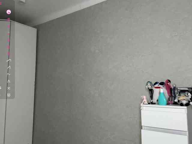 CaronCorti Sex Cam Show