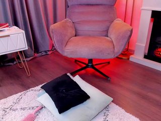 AvalonWest Porn Show