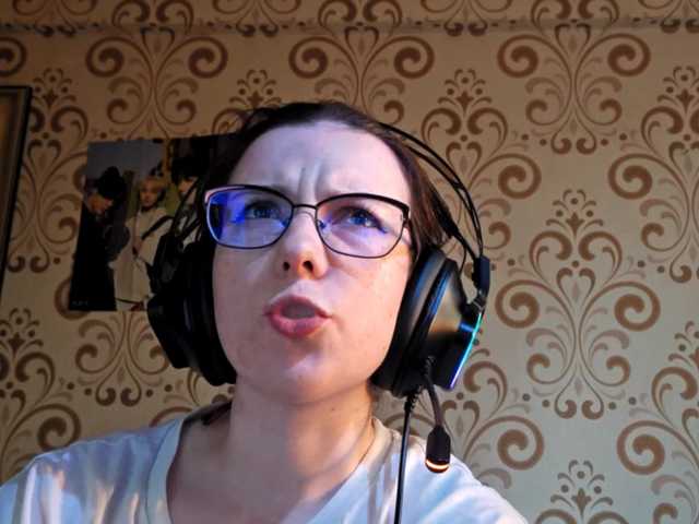 BirdieChuyangher live cam on BongaCams