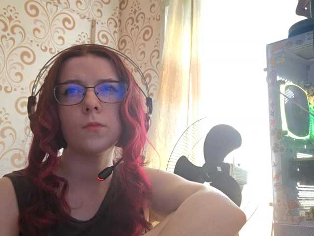 BirdieChuyangher live cam on BongaCams
