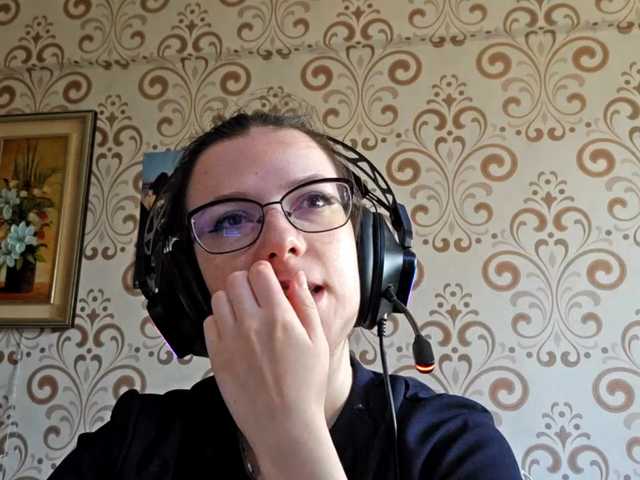 BirdieChuyangher live cam on BongaCams