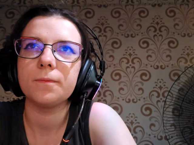 BirdieChuyangher live cam on BongaCams
