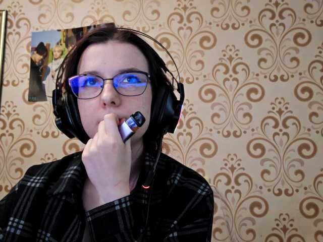 BirdieChuyangher live cam on BongaCams