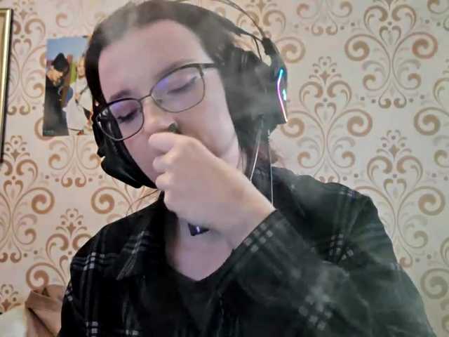 BirdieChuyangher live cam on BongaCams