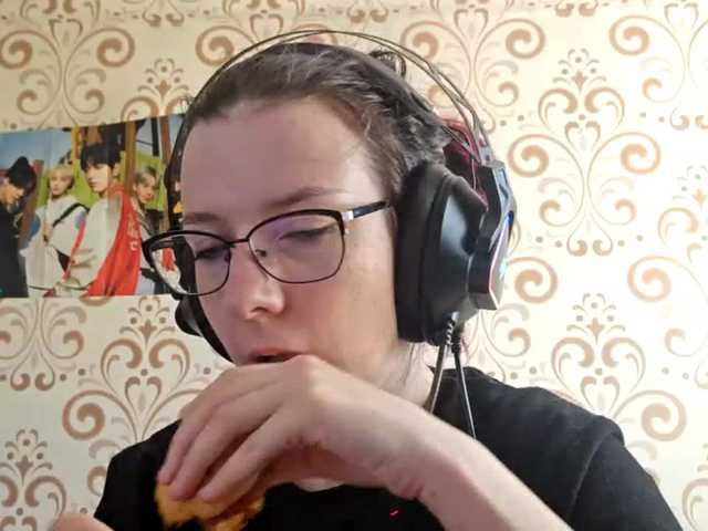BirdieChuyangher live cam on BongaCams