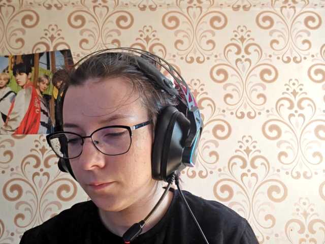 BirdieChuyangher live cam on BongaCams