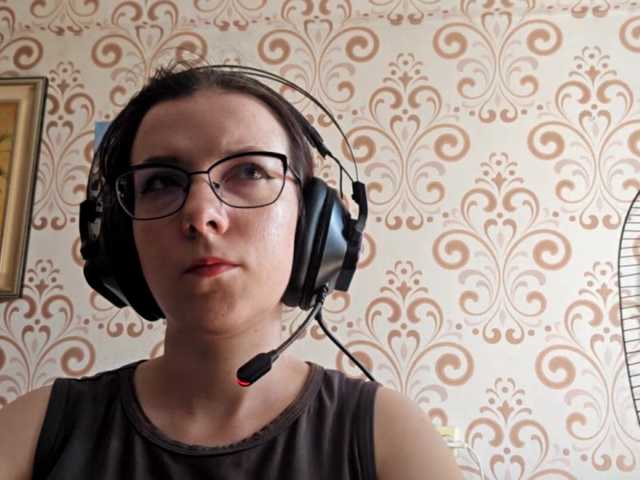 BirdieChuyangher live cam on BongaCams