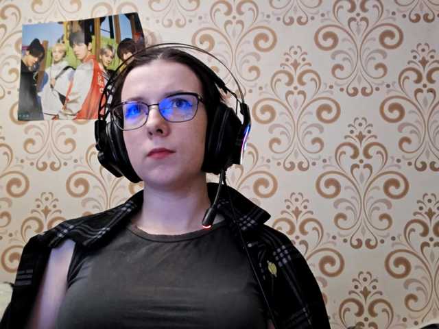 BirdieChuyangher live cam on BongaCams