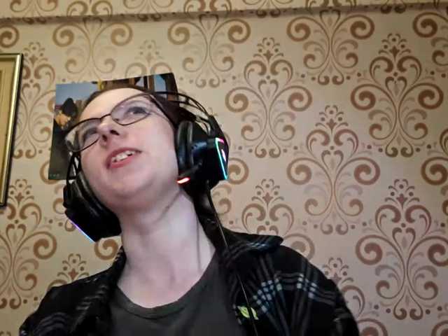 BirdieChuyangher live cam on BongaCams
