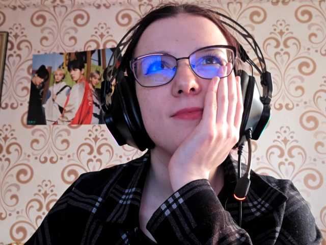 BirdieChuyangher live cam on BongaCams