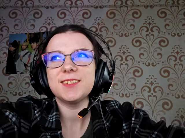 BirdieChuyangher live cam on BongaCams
