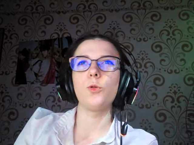 BirdieChuyangher live cam on BongaCams