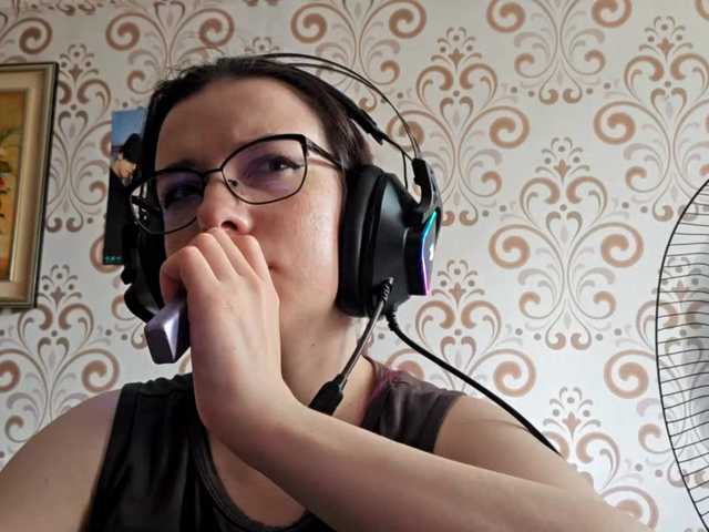 BirdieChuyangher live cam on BongaCams