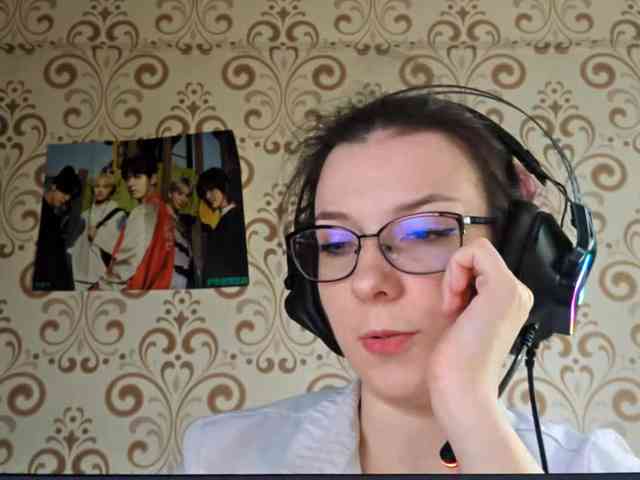 BirdieChuyangher Live Webcam on BongaCams