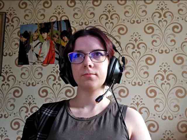 birdiechuyangher's live room