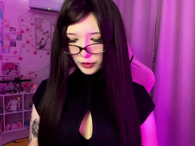 SavageAura live cam on BongaCams